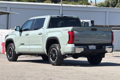 Lunar 2022 Toyota Tundra SR5