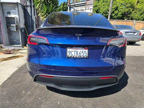 2022 Tesla Model Y Performance Dual Motor All-Wheel Drive