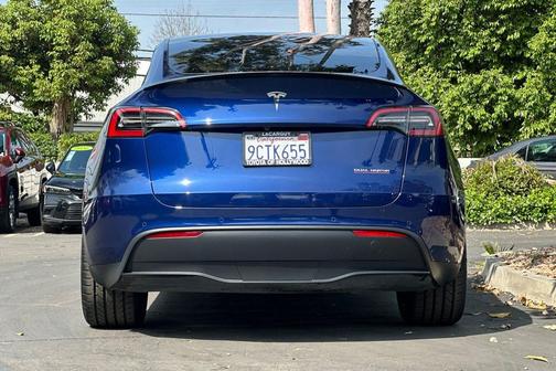 2022 Tesla Model Y Performance Dual Motor All-Wheel Drive