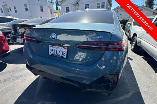 2025 BMW i5 eDrive40