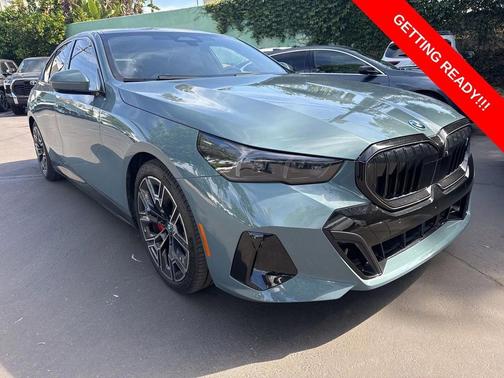 2025 BMW i5 eDrive40