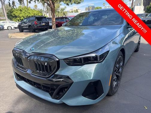 2025 BMW i5 eDrive40