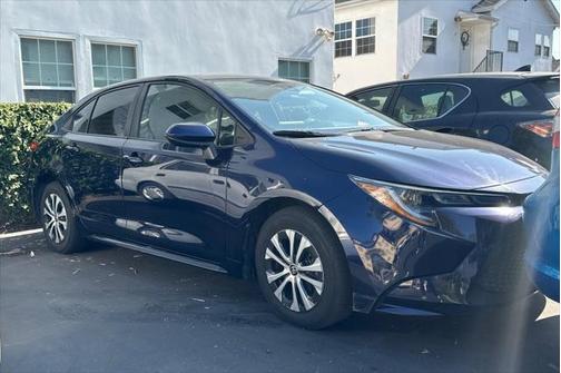 2022 Toyota Corolla Hybrid LE