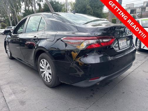 2022 Toyota Camry LE