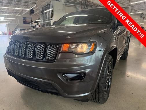 2019 Jeep Grand Cherokee Altitude