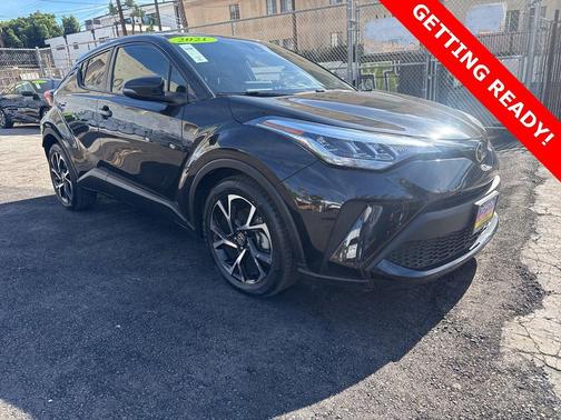 2021 Toyota C-HR XLE