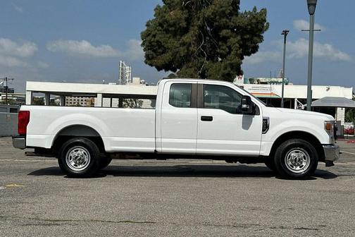 Oxford White 2022 Ford F-250