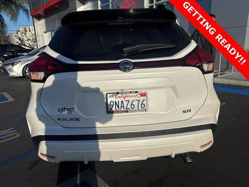 2021 Nissan Kicks SR