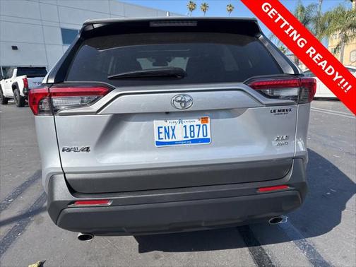2021 Toyota RAV4 XLE