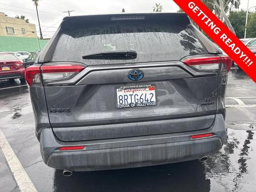 2020 Toyota RAV4 Hybrid LE