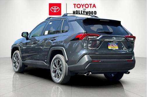 2025 Toyota RAV4 Hybrid XLE Premium