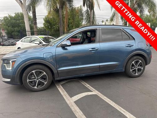 2023 Kia Niro Plug-In Hybrid EX