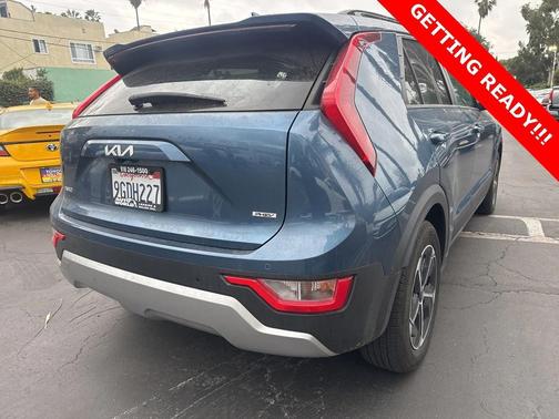 2023 Kia Niro Plug-In Hybrid EX