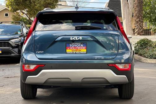 2023 Kia Niro Plug-In Hybrid EX
