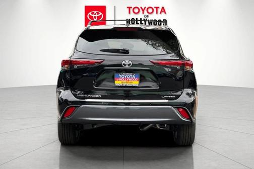 2025 Toyota Highlander Limited