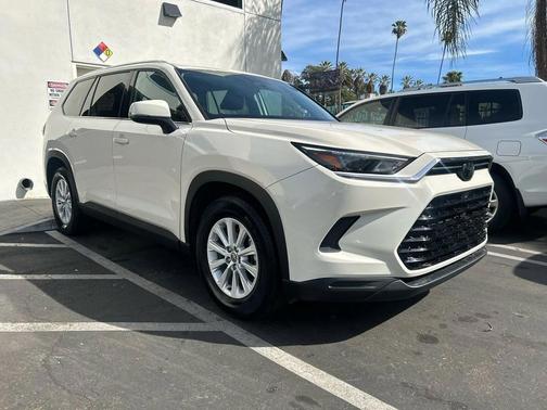 2024 Toyota Grand Highlander XLE