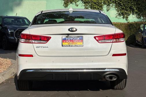 2019 Kia Optima LX