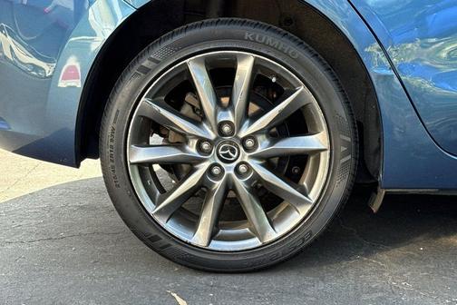 Eternal Blue Mica 2018 Mazda Mazda3 Touring