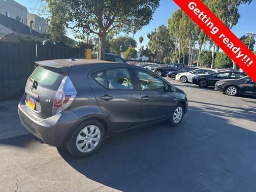 2013 Toyota Prius c Two