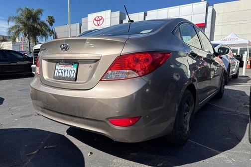 2014 Hyundai Accent GLS