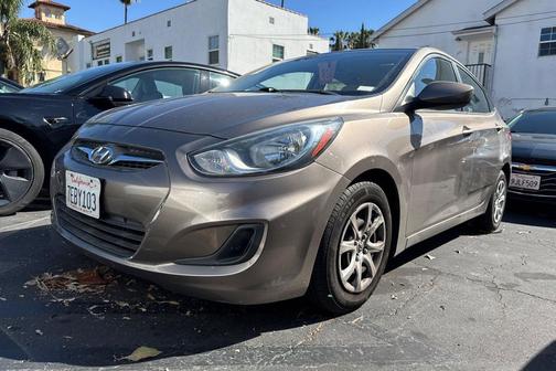 2014 Hyundai Accent GLS