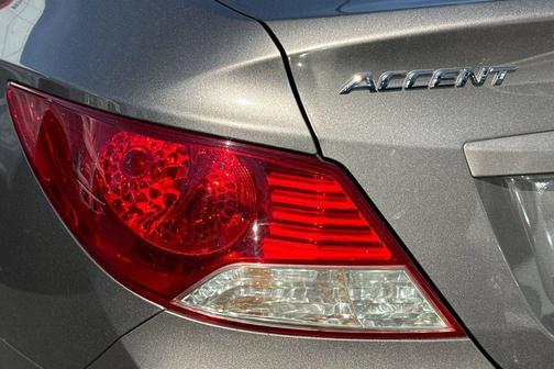 2014 Hyundai Accent GLS