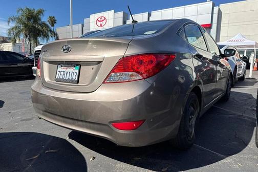 2014 Hyundai Accent GLS