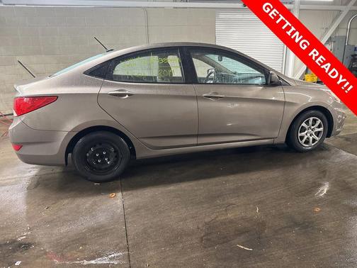 2014 Hyundai Accent GLS