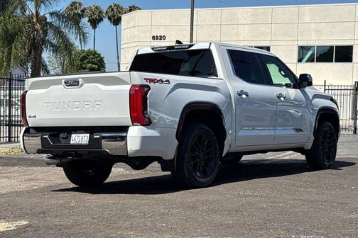 Pearl 2023 Toyota Tundra Hybrid 1794 Edition