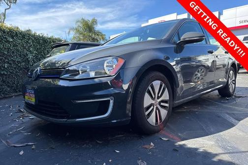 2016 Volkswagen e-Golf SE
