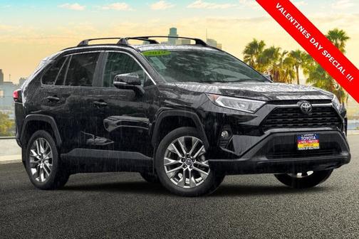 2019 Toyota RAV4 XLE Premium