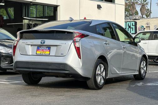 2018 Toyota Prius Four