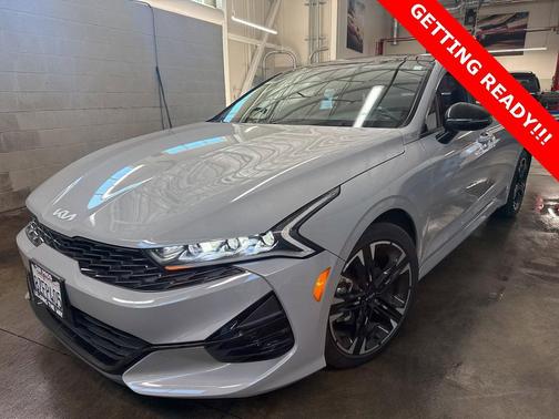 2022 Kia K5 GT-Line