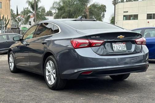 2021 Chevrolet Malibu FWD LT