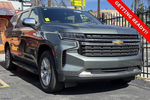 2023 Chevrolet Suburban Premier