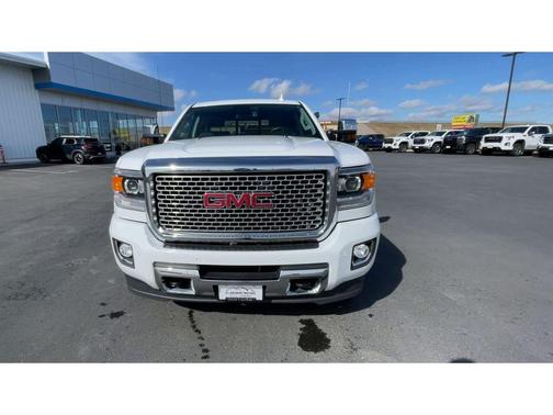 Summit White 2016 GMC Sierra 2500 Denali