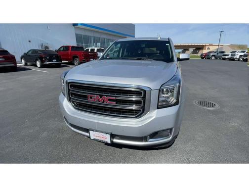 Quicksilver Metallic 2017 GMC Yukon SLT