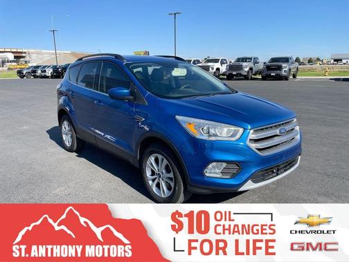 Lightning Blue Metallic 2017 Ford Escape SE
