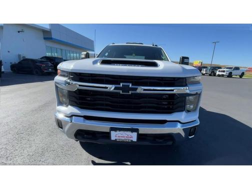 Summit White 2024 Chevrolet Silverado 3500 LT