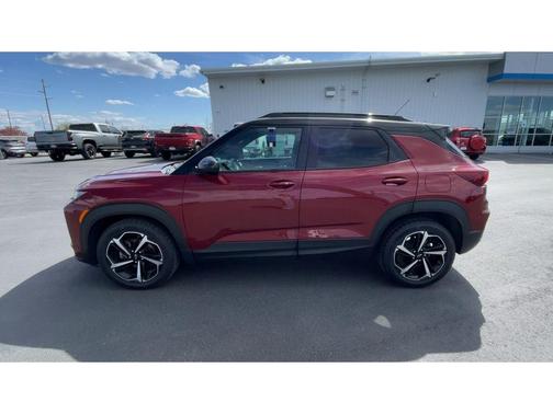 Crimson Metallic 2022 Chevrolet Trailblazer RS