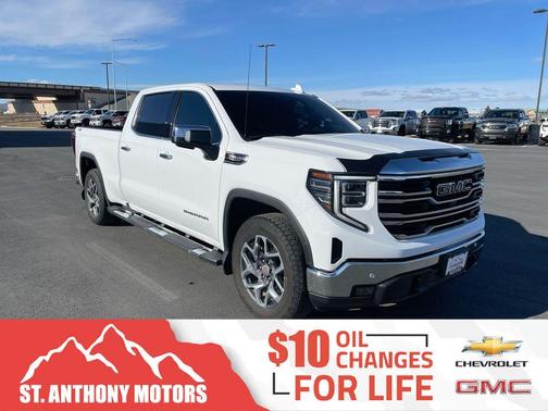 Summit White 2024 GMC Sierra 1500 SLT