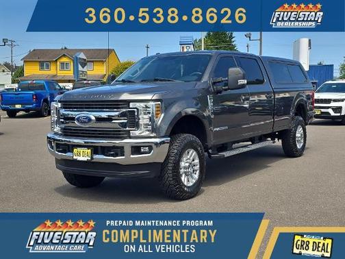 MAGNETIC 2019 Ford F-350 XLT Truck