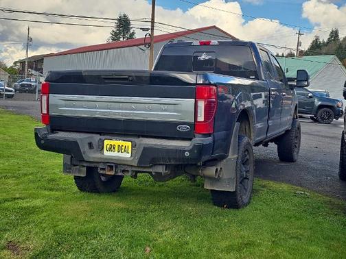 2022 Ford F-350 PLATINUM