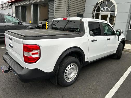 2024 Ford Maverick XL