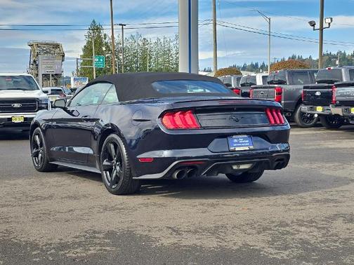 2021 Ford Mustang ECOBOOST PREMIUM