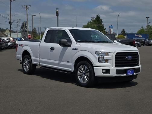 OXFORD WHITE 2017 Ford F-150 XL