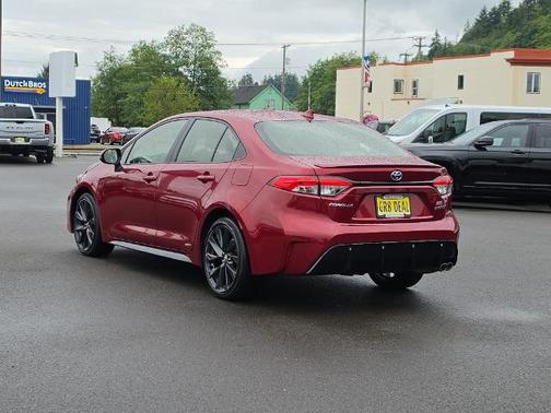 Ruby Flare Pearl 2023 Toyota Corolla SE