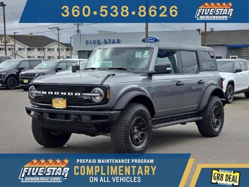 CARBONIZED GRAY METALLIC 2024 Ford Bronco WILDTRAK