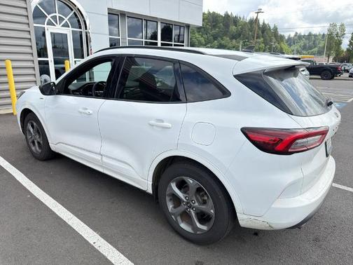 OXFORD WHITE 2023 Ford Escape ST-LINE