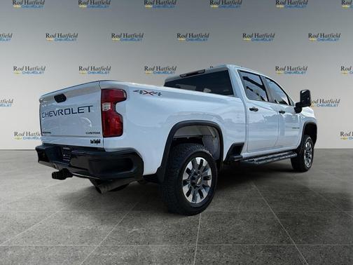2022 Chevrolet Silverado 2500 Custom